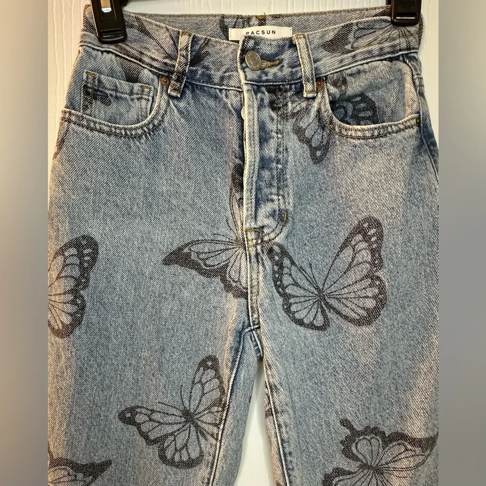 PacSun Eco‎ butterfly high rise straight 5 button distressed jeans women’s 23
